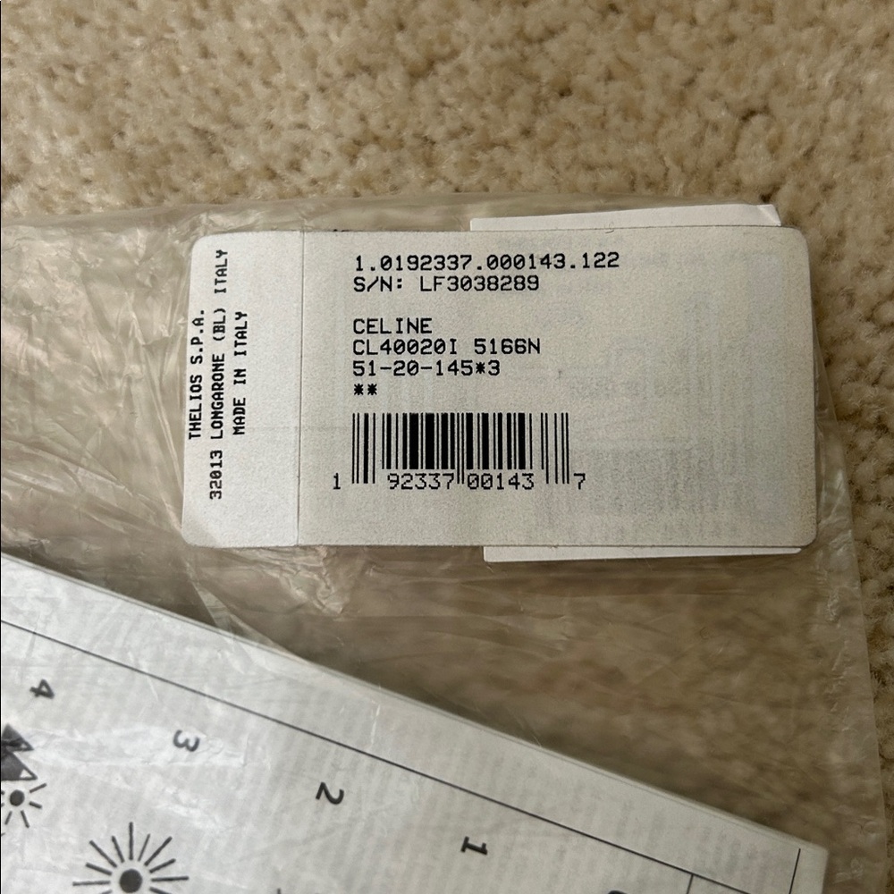 Celine Celine CL40020I Burgundy Sunglasses NWT includes Pouch and Cloth - Picture 11 of 17